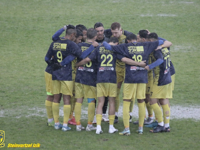 "מכוונים לפלייאוף העליון". נגרין והקבוצה (עו"ד איציק שטיינבורצל)